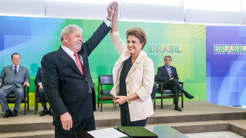 Um dia no centro da crise do governo Dilma minuto a minuto