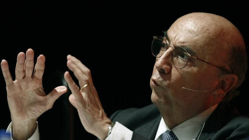 Meirelles adia anúncio de presidente do BC para terça-feira